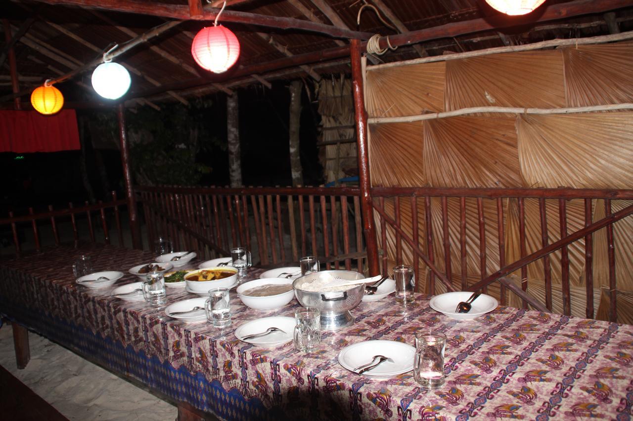 Kamar Raja Guest House Selpele Bagian luar foto